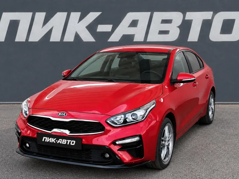 Kia Cerato 2019 — с пробегом, седан, красный, фото 1