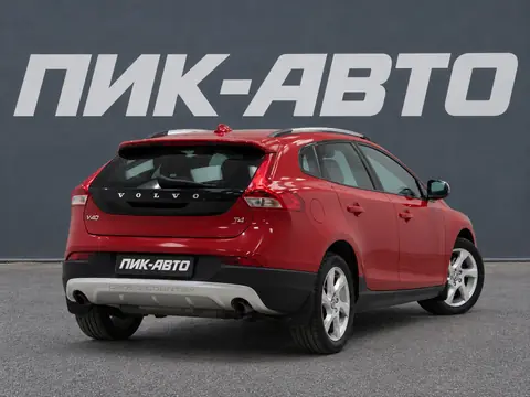 Volvo V40 Cross Country 2015, фото 3