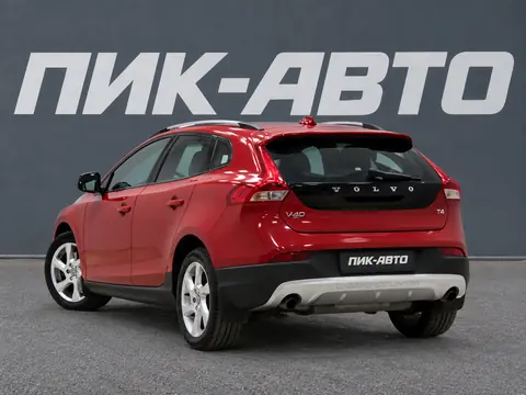 Volvo V40 Cross Country 2015, фото 4