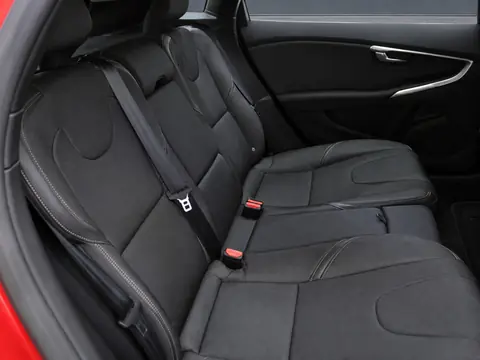 Volvo V40 Cross Country 2015, фото 7