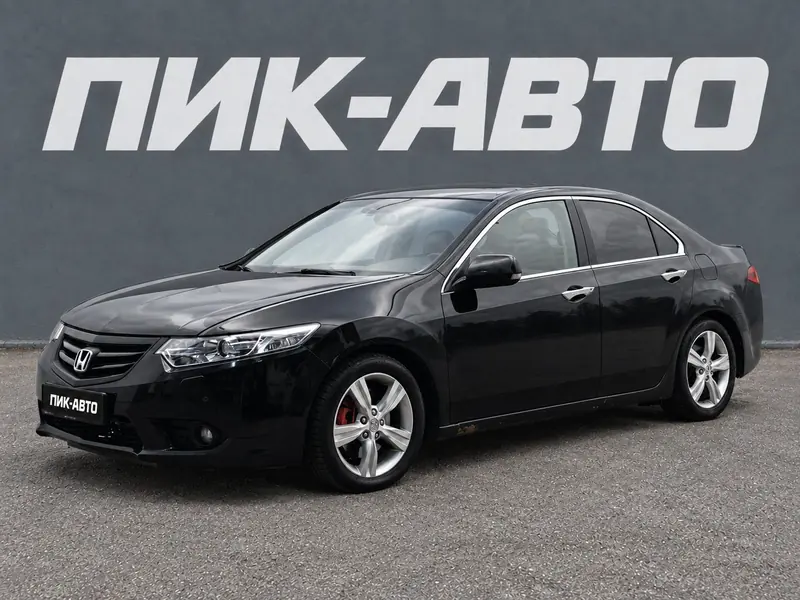Honda Accord 2013 — с пробегом, седан, черный, фото 1