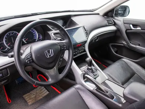 Honda Accord 2013, фото 5