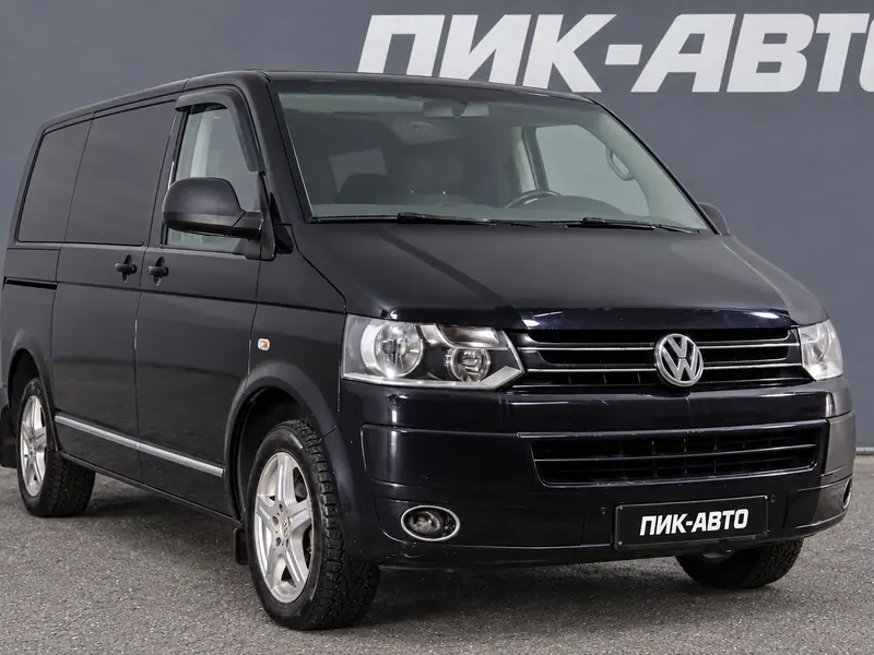 Volkswagen Caravelle 2015 — с пробегом, минивэн, черный, фото 1