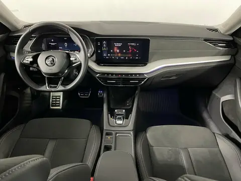 Skoda Octavia 2024, фото 5
