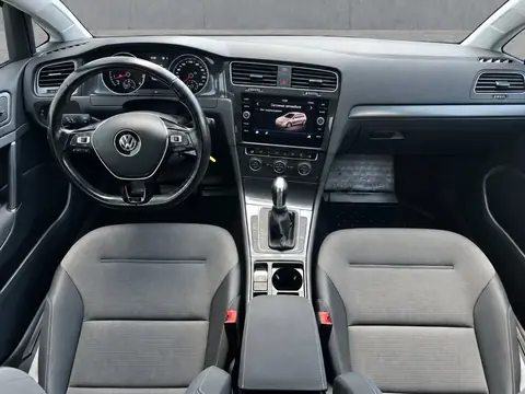 Volkswagen Golf 2018, фото 7