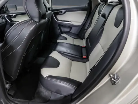 Volvo XC60 2015, фото 6