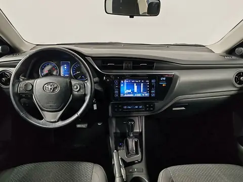 Toyota Corolla 2018, фото 6