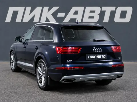 Audi Q7 2018, фото 4