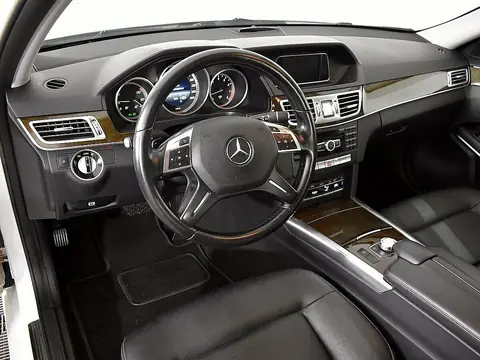 Mercedes-Benz E-Класс 2015, фото 5