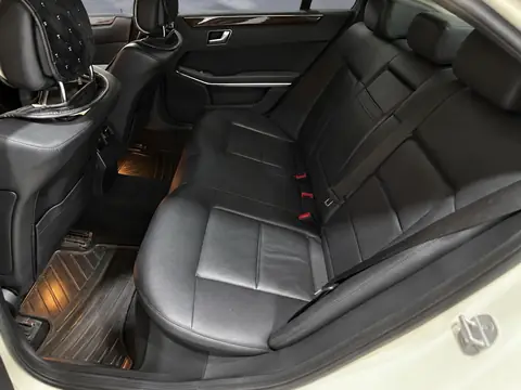 Mercedes-Benz E-Класс 2013, фото 6