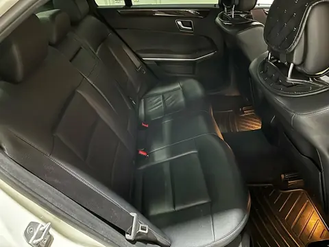 Mercedes-Benz E-Класс 2013, фото 7