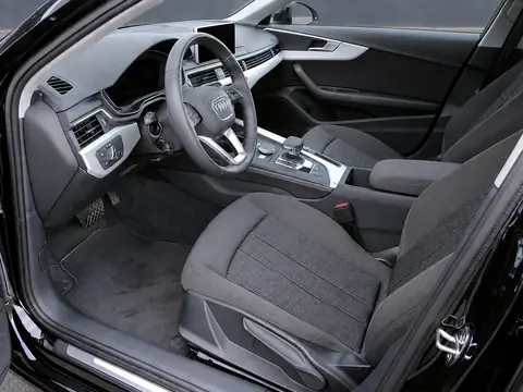 Audi A4 2018, фото 5