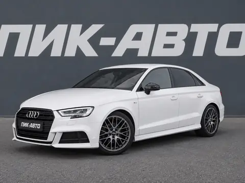 Audi A3 2018, фото 1