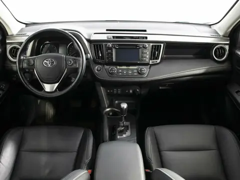 Toyota RAV4 2019, фото 5