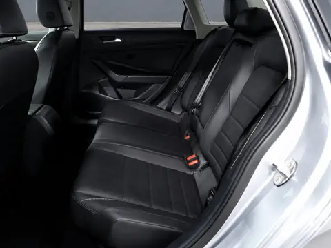 Volkswagen Jetta 2020, фото 7