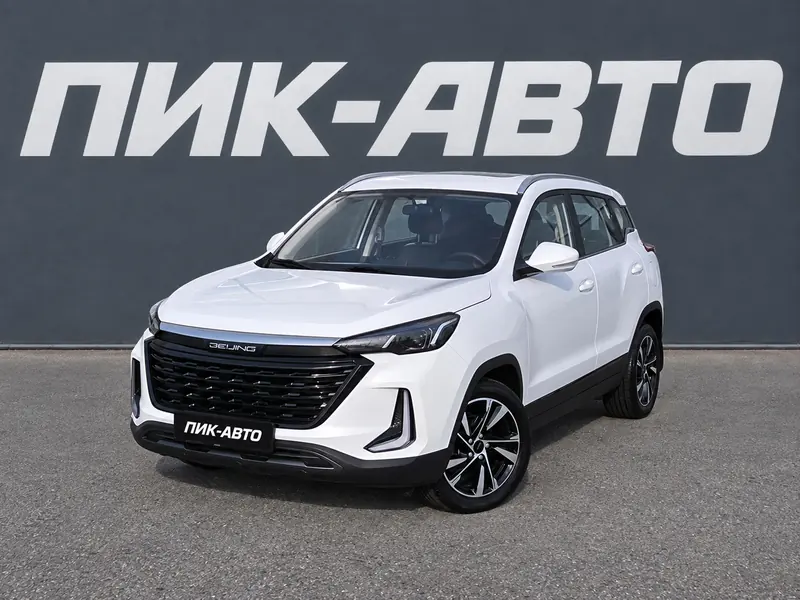 BAIC X35 2024 — с пробегом, внедорожник, белый, фото 1