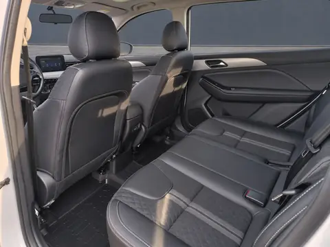 BAIC X35 2024, фото 8