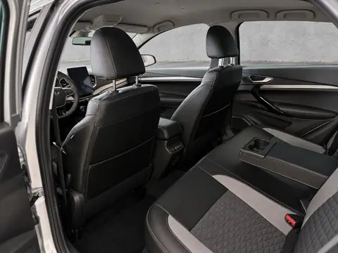 LADA Vesta 2025, фото 6