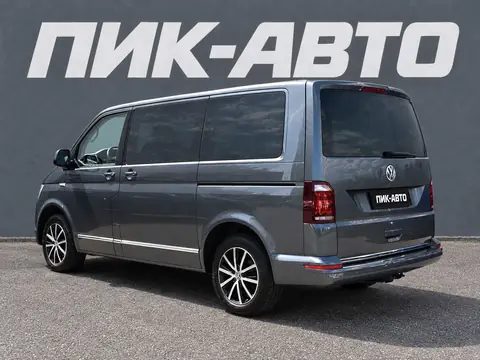 Volkswagen Multivan 2018, фото 2