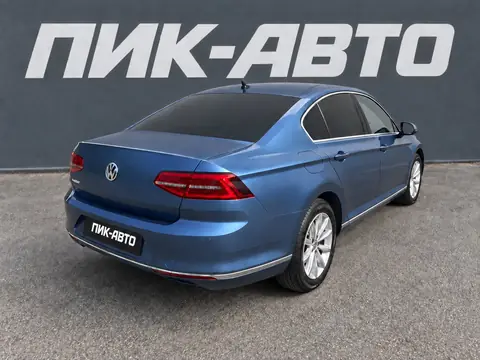 Volkswagen Passat 2018, фото 4