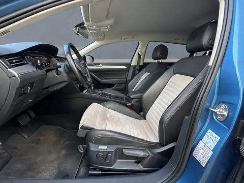 Volkswagen Passat 2018, фото 5