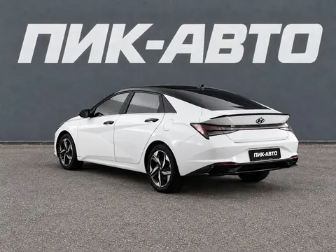 Hyundai Elantra 2021, фото 4