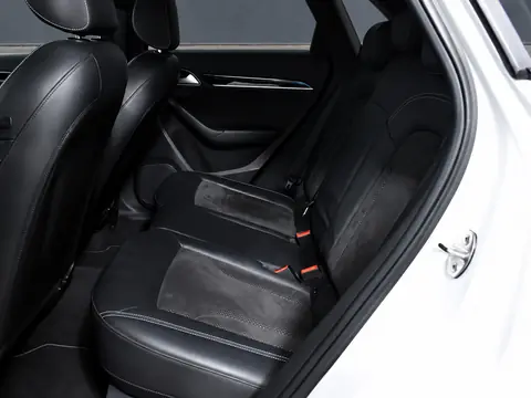 Audi Q3 2017, фото 7