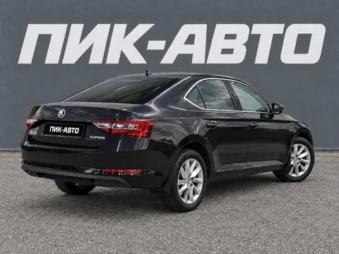Skoda Superb 2018, фото 4