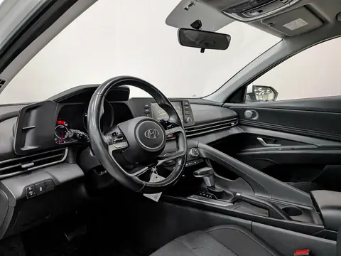 Hyundai Elantra 2022, фото 6