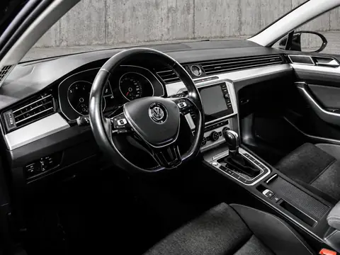 Volkswagen Passat 2018, фото 6