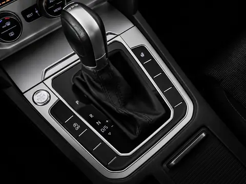 Volkswagen Passat 2018, фото 7