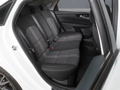 Kia Cerato 2022, фото 6