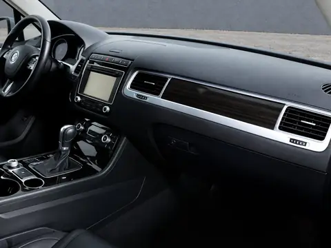 Volkswagen Touareg 2015, фото 5