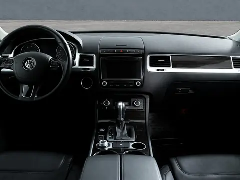 Volkswagen Touareg 2015, фото 6