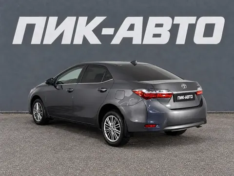 Toyota Corolla 2018, фото 3