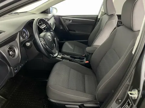 Toyota Corolla 2018, фото 5