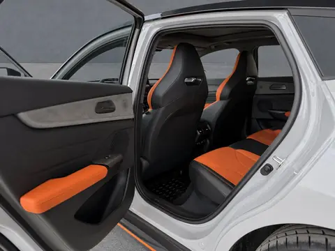 Changan UNI-V 2025, фото 6