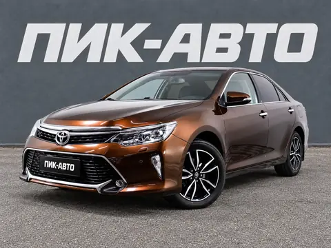 Toyota Camry 2017, фото 1