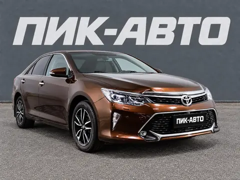 Toyota Camry 2017, фото 2