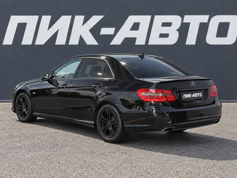 Mercedes-Benz E-Класс 2013, фото 4