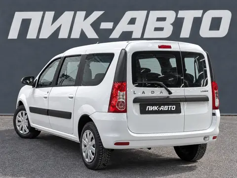 LADA Largus 2025, фото 4