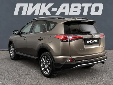 Toyota RAV4 2019, фото 3