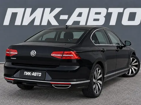 Volkswagen Passat 2018, фото 4