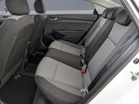 Hyundai Solaris 2022, фото 6