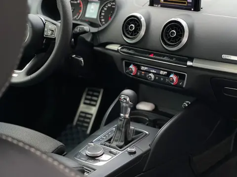 Audi A3 2018, фото 6