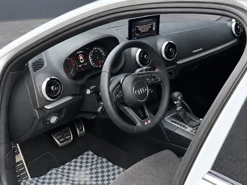Audi A3 2018, фото 7