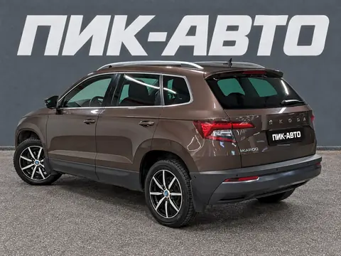 Skoda Karoq 2021, фото 3