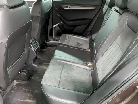 Skoda Karoq 2021, фото 6