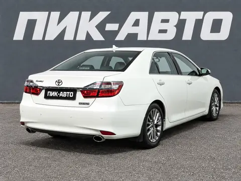 Toyota Camry 2017, фото 3