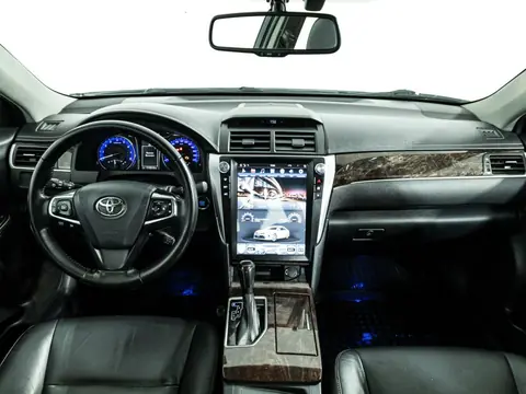 Toyota Camry 2017, фото 6